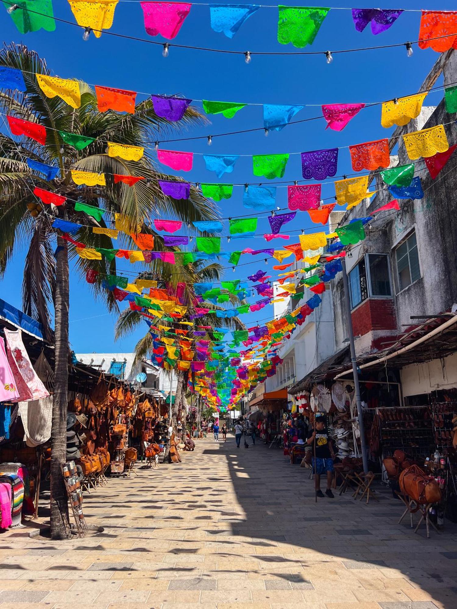 Hotel Aalada Playa Del Carmen Exterior photo